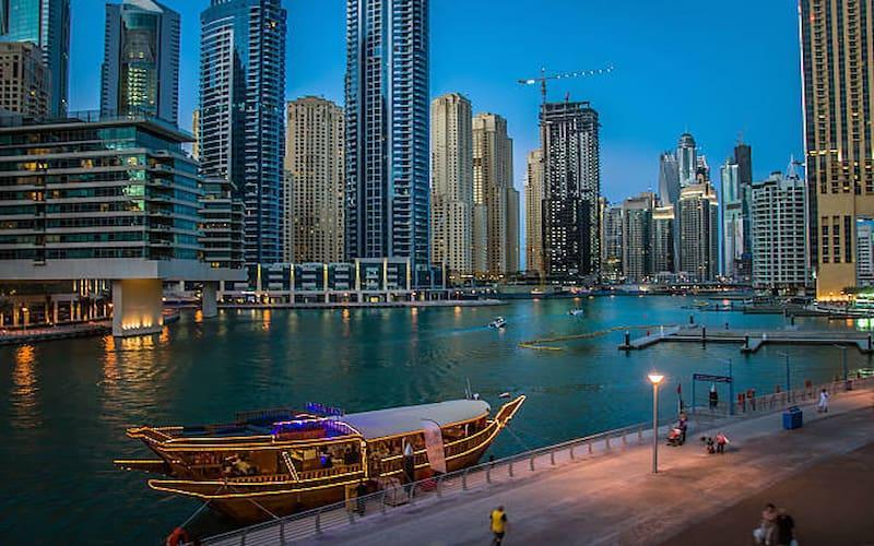 dhow cruise