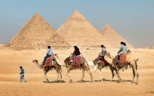 pyramids of giza