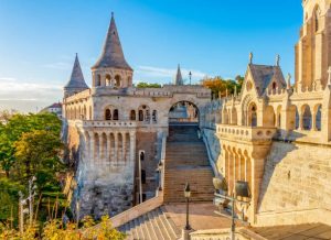 castles and palaces in hungary
